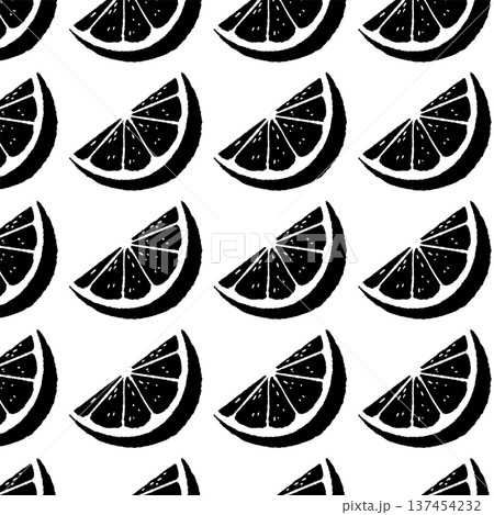 レモンの半月切り（半円）の幾何学風モノクロパターン 137454232
