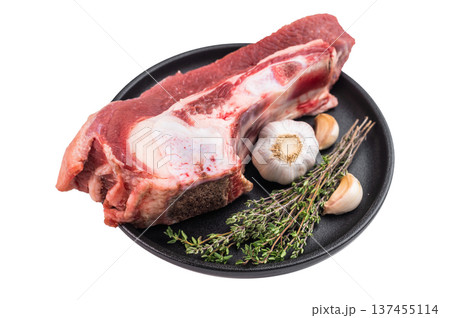 Fresh beef soup bones with marrow and meat, perfect for homemade broth, stock and long simmered nourishing soups. Fresh beef soup bones with marrow and meat, perfect for homemade broth, stock and long simmered nourishing soups. 137455114