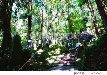 山寺　寶珠山阿所川院立石寺　立石寺 137455708
