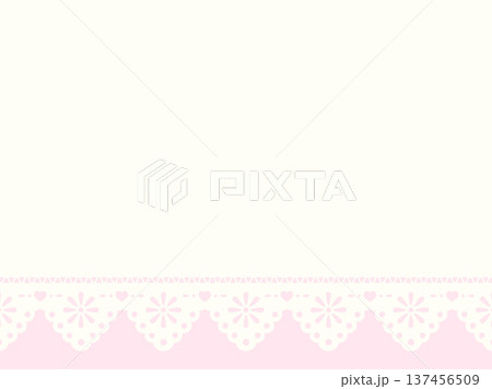 レースのフレームと淡いピンクの背景 137456509