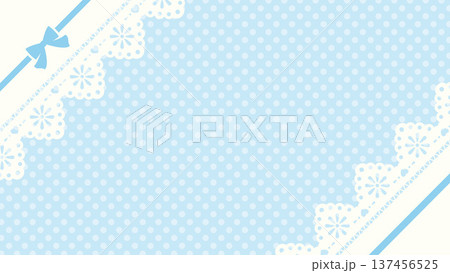 レースと斜めのリボンと水色の水玉模様の背景、16対9の横長サイズ 137456525