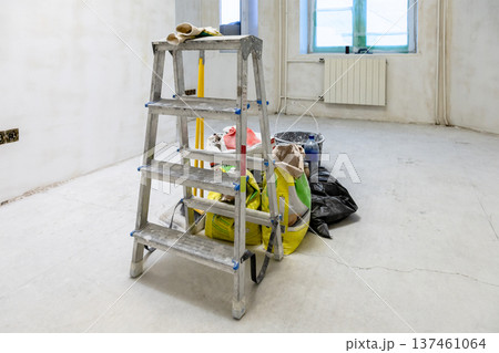 tools in concrete room with rough finishing 137461064