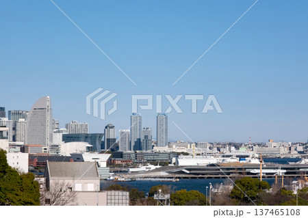 港の見える丘公園からみなとみらい方面を見た風景 137465108