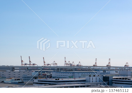 港の見える丘公園から本牧ふ頭方面を見た風景 137465112