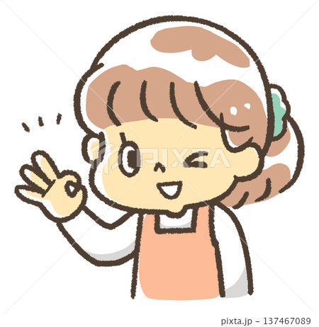 オーケーをするエプロン姿の女性 137467089