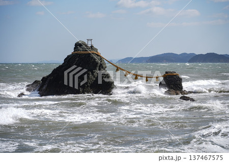 二見興玉神社　夫婦岩 137467575
