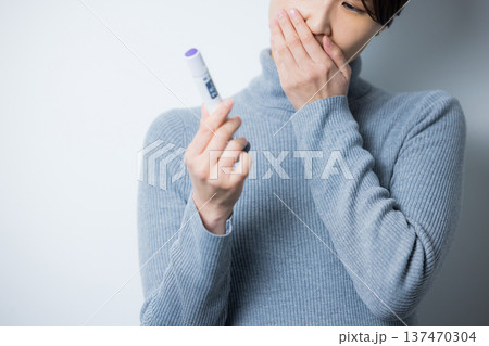 自己注射 皮下注射と副作用イメージ 自己注射 皮下注射と副作用イメージ 137470304