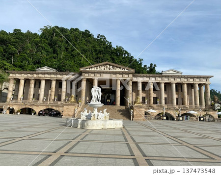 フィリピン・セブ島 テンプル・オブ・レイアの絶景と壮麗な神殿建築 137473548