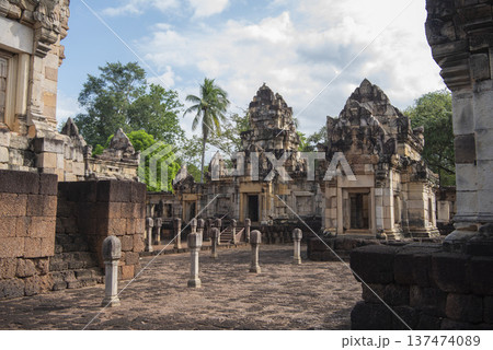 THAILAND SA KAEO PRASAT SADOK KOK THOM THAILAND SA KAEO PRASAT SADOK KOK THOM 137474089