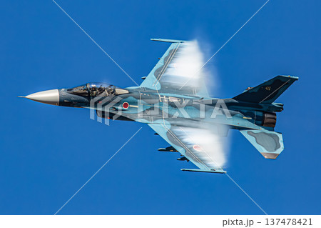 航空祭の戦闘機 137478421