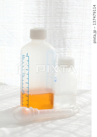 こどもの薬 発熱のイメージ こどもの薬 発熱のイメージ 137479114
