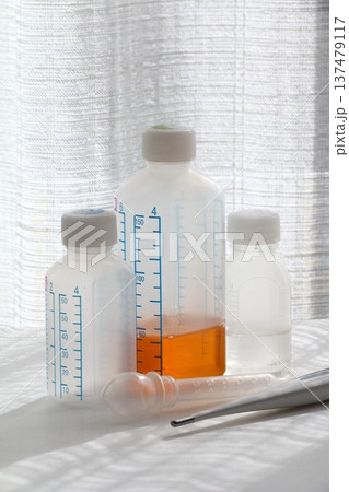 こどもの薬 発熱のイメージ こどもの薬 発熱のイメージ 137479117
