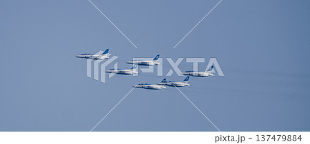 2026小牧基地航空祭　ブルーインパルス展示飛行 137479884