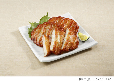 玉ねぎ天 (さつま揚げ) 玉ねぎ天 (さつま揚げ) 137480552