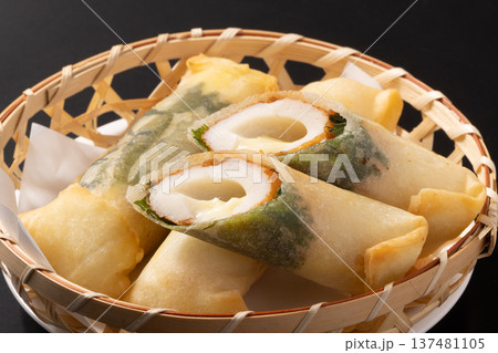 しそ巻き ちくわチーズ 春巻き しそ巻き ちくわチーズ 春巻き 137481105