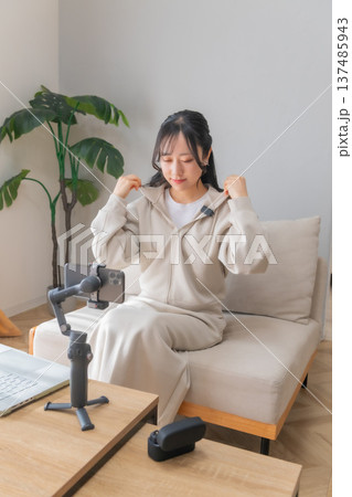 配信　ライバー　ストリーマー　動画配信　ワイヤレスマイク　撮影機材　ジンバル　マイク　動画共有 137485943