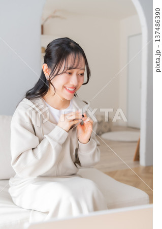 配信　ライバー　ストリーマー　動画配信　ワイヤレスマイク　収録機材　配信機材　マイク　動画共有 137486390