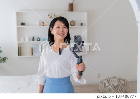 配信　ライバー　ストリーマー　動画配信　ワイヤレスマイク　撮影機材　ジンバル　マイク　動画共有配信　 137486777