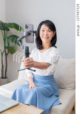 配信　ライバー　ストリーマー　スマートフォン用ジンバル　撮影機材　ジンバル　マイク　動画共有配信 137487329