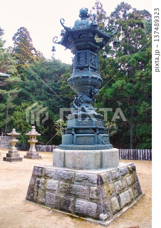 灯籠のある風景 灯籠のある風景 137489323