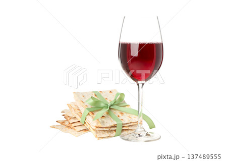 Passover has wine next to stacked matzah, isolated, PNG 137489555