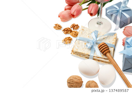 Passover includes matzah, wine, eggs, and flowers, isolated, PNG 137489587