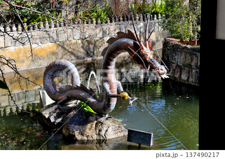 龍の手水　（龍の吐水口）　　新選組隊士たちの訓練場だった壬生寺 137490217