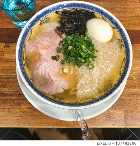 ズワイガニのラーメン 137492206