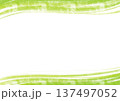 にじみ水彩の背景素材・緑のフレーム 137497052