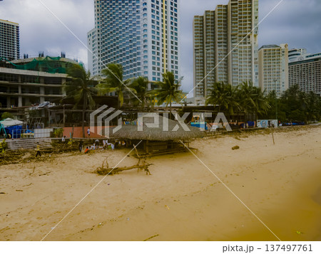 The effects of the typhoon. The effects of the typhoon. 137497761