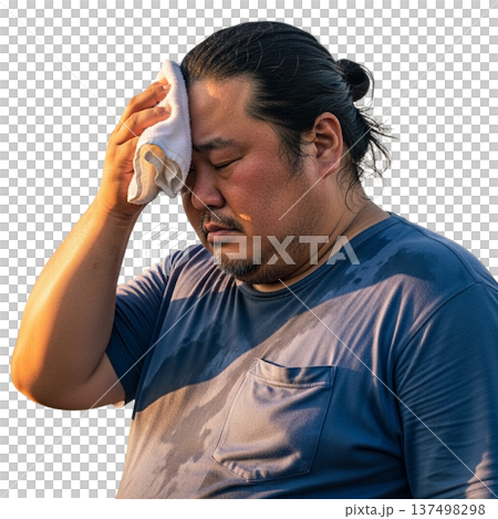 fat long-haired man 137498298