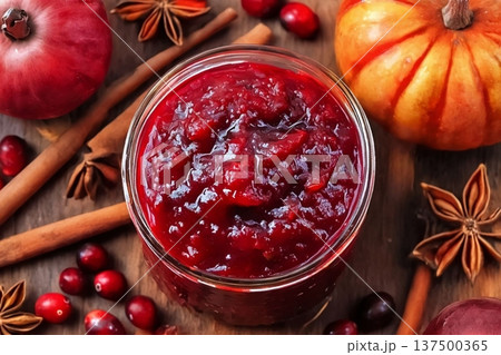 新鮮な果物とジュース 137500365