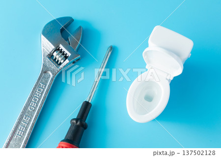 トイレのトラブルのイメージ02 137502128