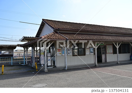 美濃高田駅(みのたかだえき)養老鉄道養老線の西口 美濃高田駅(みのたかだえき)養老鉄道養老線の西口 137504131