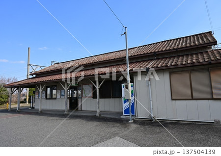 美濃高田駅（みのたかだえき）養老鉄道養老線の西口 137504139
