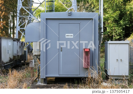 携帯電話基地局の蓄電池設備 137505417