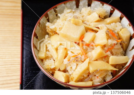 筍ご飯　和食 137506046
