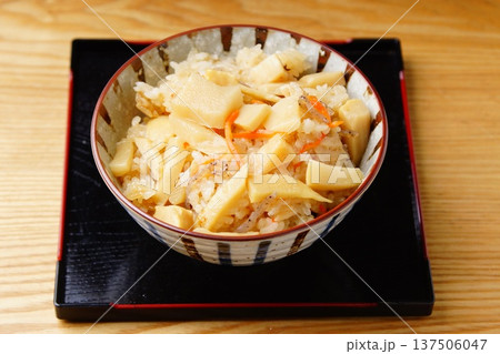 筍ご飯 和食 筍ご飯 和食 137506047