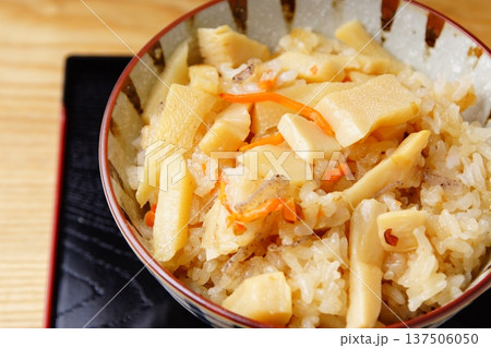 筍ご飯　和食 137506050