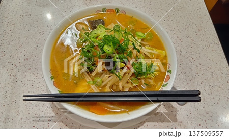 餃子の王将　期間限定メニュー　野菜煮込みラーメン 137509557