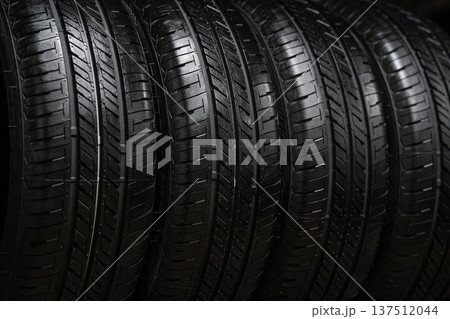 Summer car tire set 137512044