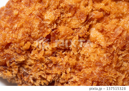揚げ物の表面 137515328
