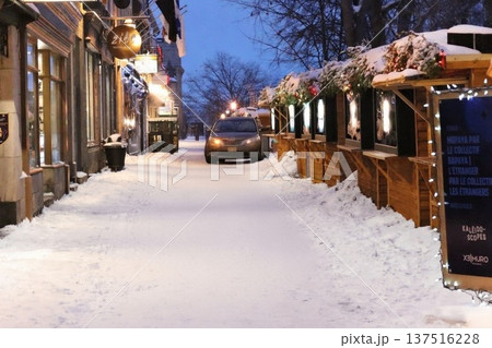 ケベック 137516228