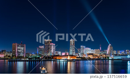 横浜・みなとみらいのパノラマ夜景 横浜・みなとみらいのパノラマ夜景 137516659
