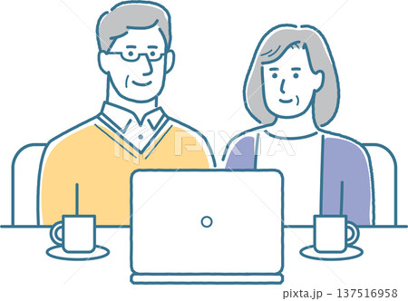 高齢夫婦がパソコンを見ているイラスト 高齢夫婦がパソコンを見ているイラスト 137516958
