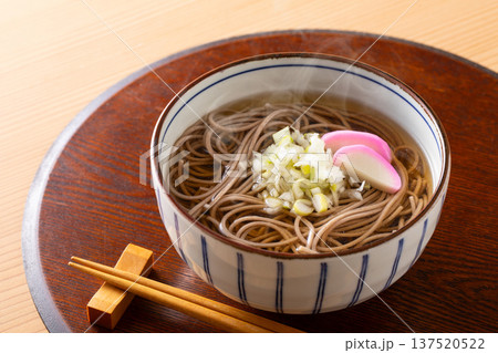 掛け蕎麦を食べる 137520522