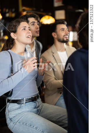 Sports fans react with defeat to changes in failure game 137521322