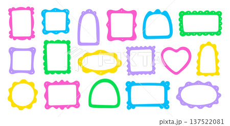 Frame border hand drawn cute set. Cute doodle frame border square, rectangle line photo picture shapes. Cartoon children kids bow scallop lace stamp retro vintage card. Vector Frame border hand drawn cute set. Cute doodle frame border square, rectangle line photo picture shapes. Cartoon children kids bow scallop lace stamp retro vintage card. Vector 137522081