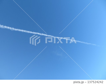青空 ひこうき雲 青空 ひこうき雲 137524242