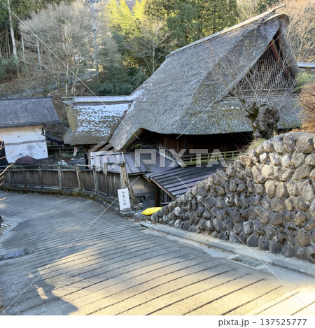 合掌造り集落を旅する 合掌造り集落を旅する 137525777